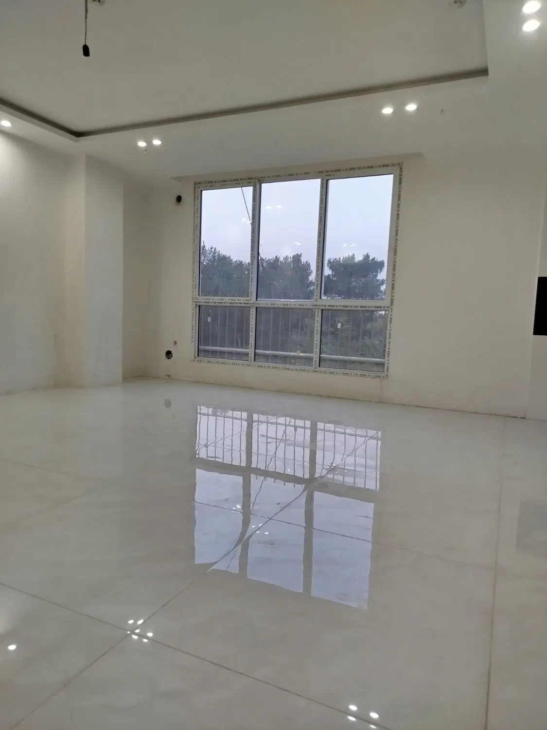 رهن کامل آپارتمان شهرک نگین طلاییه