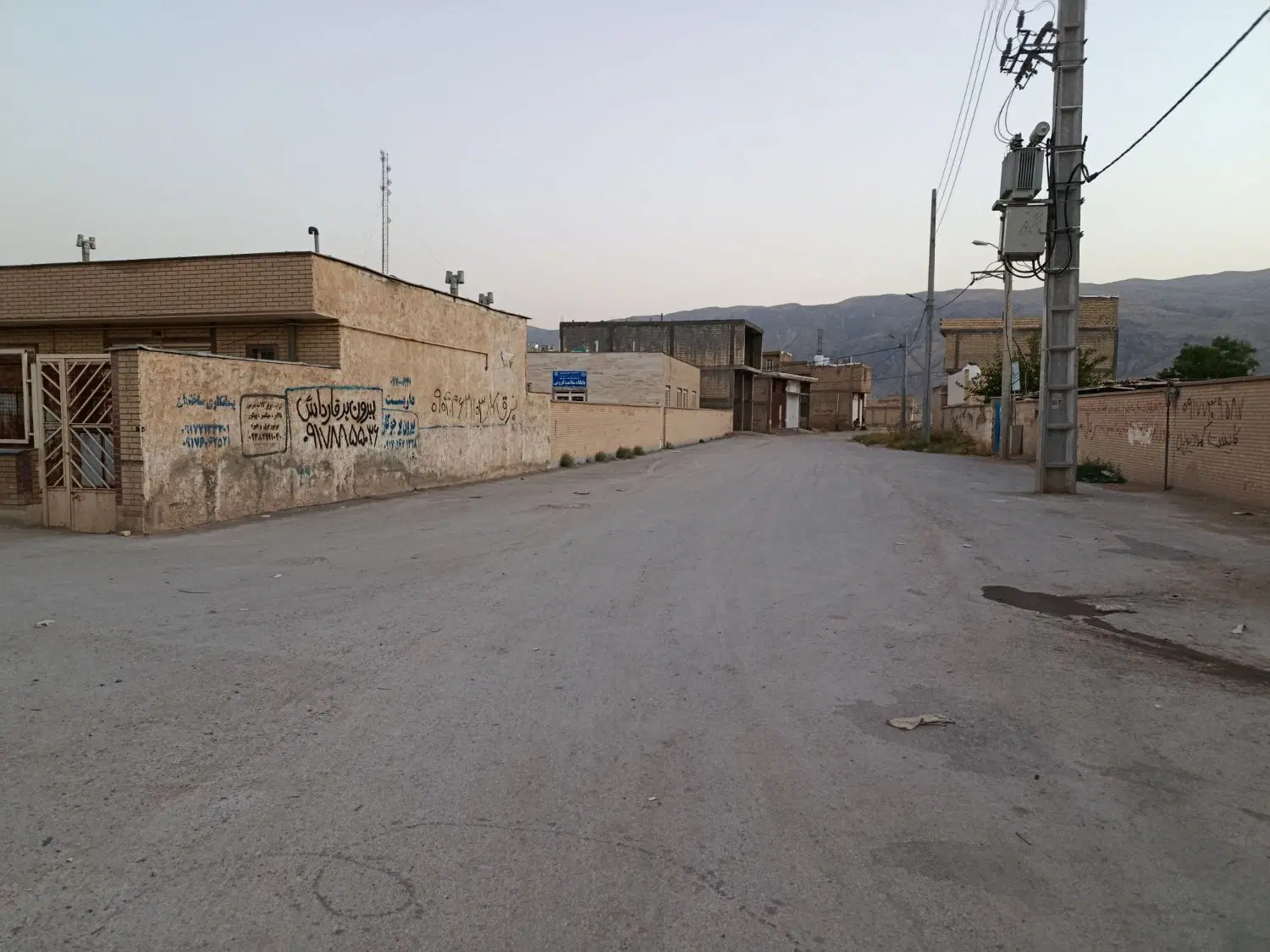 زمین تجاری مسکونی