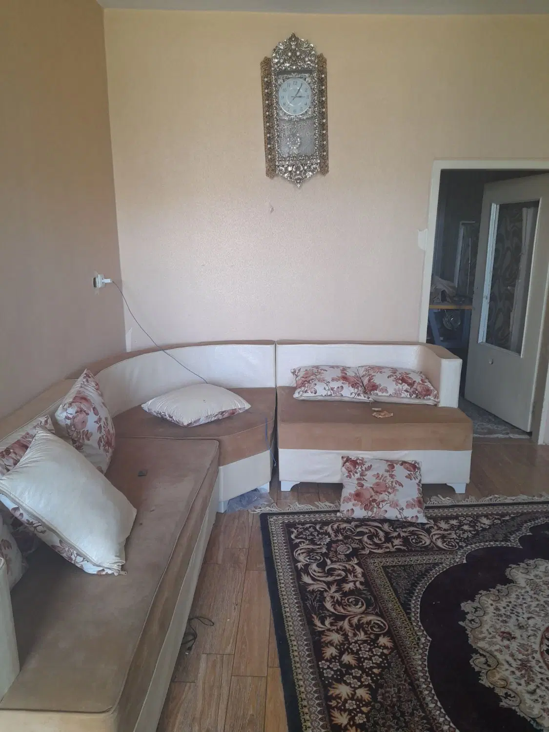 دوطبقه ویلایی 60 متری یه خوابه حاج منصوربوستان یکم
