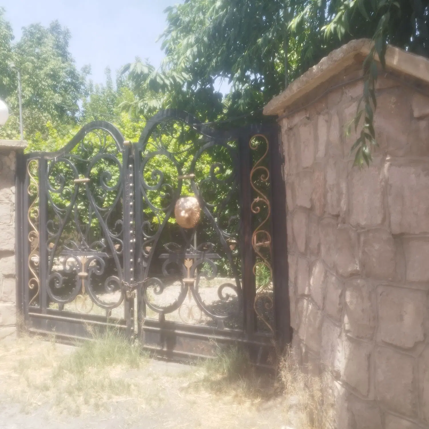 باغ ویلا دنج ۷۵۰ متری شهرک هرمزیه