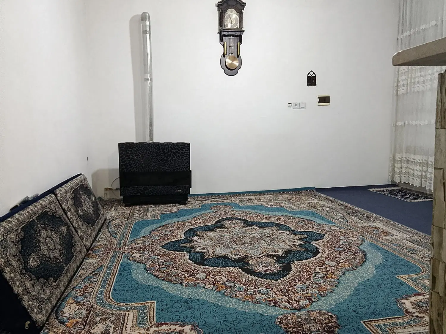 ویلایی ۶۰ متری دو طبقه  فردوسیه شهریار