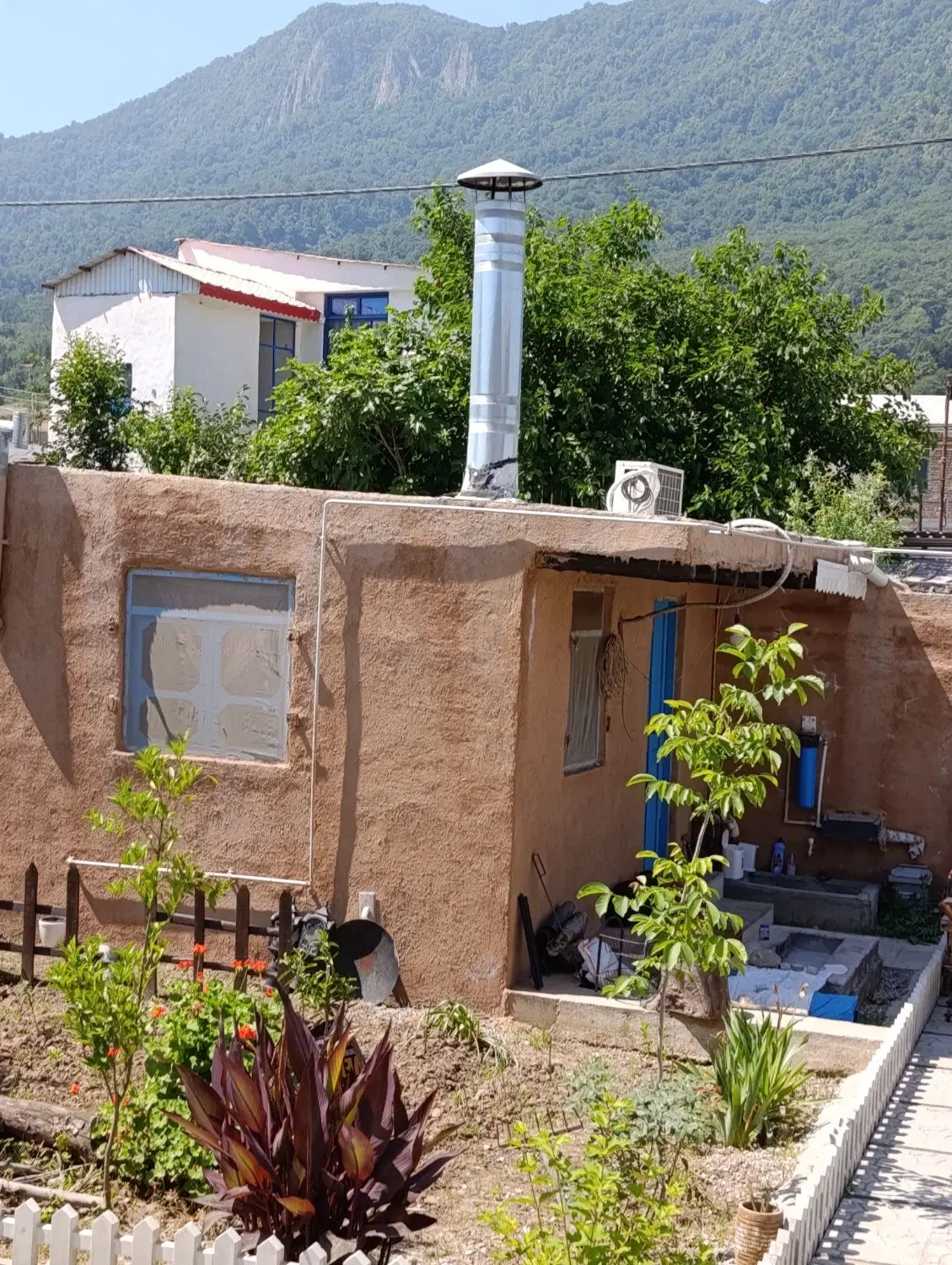 خونه کاه گلی اجاره ی
