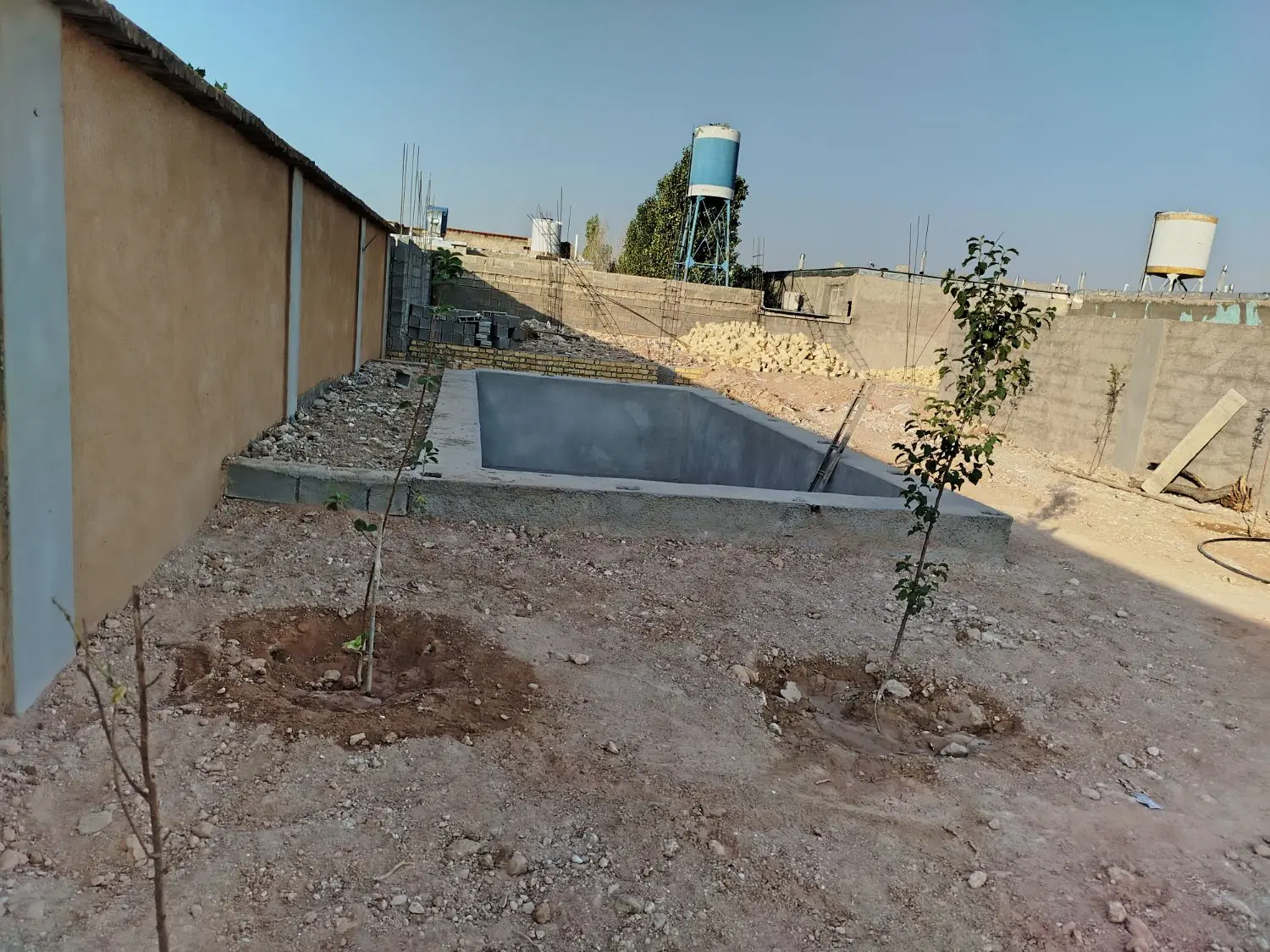 500متری سیاخ گلاب دره