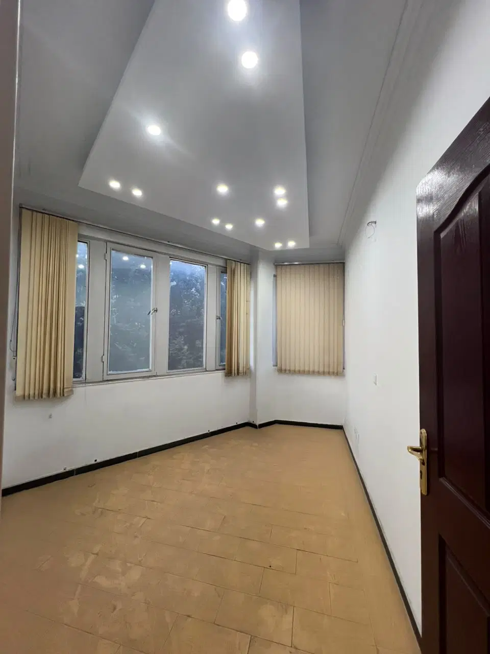 فروشی واحد اداری در پردیس گلستان