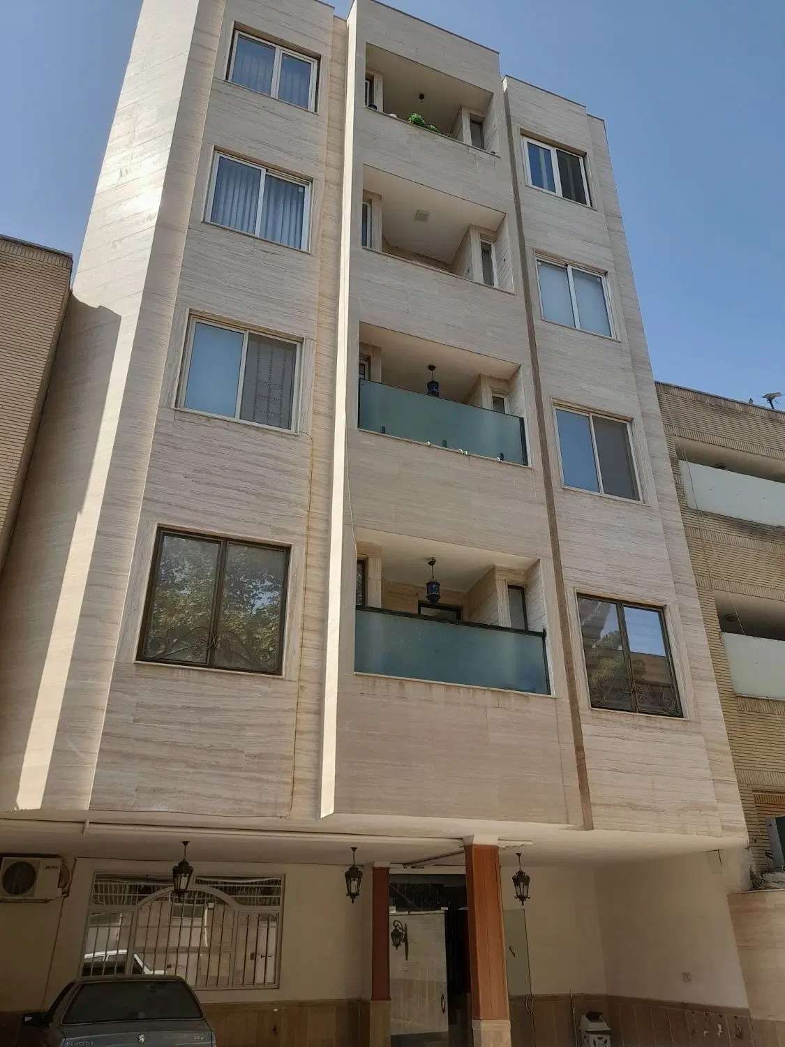 آپارتمان ۸۶ متری همکف