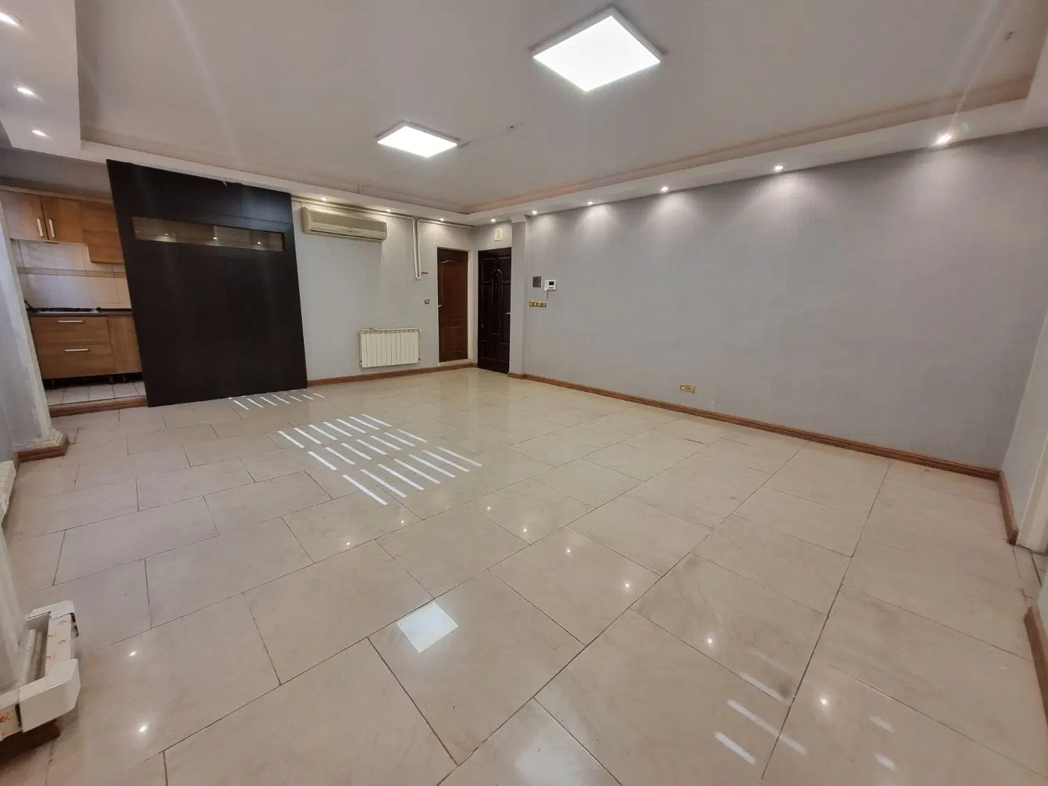 واحد مسکونی ۶۱ متری موقعیت اداری