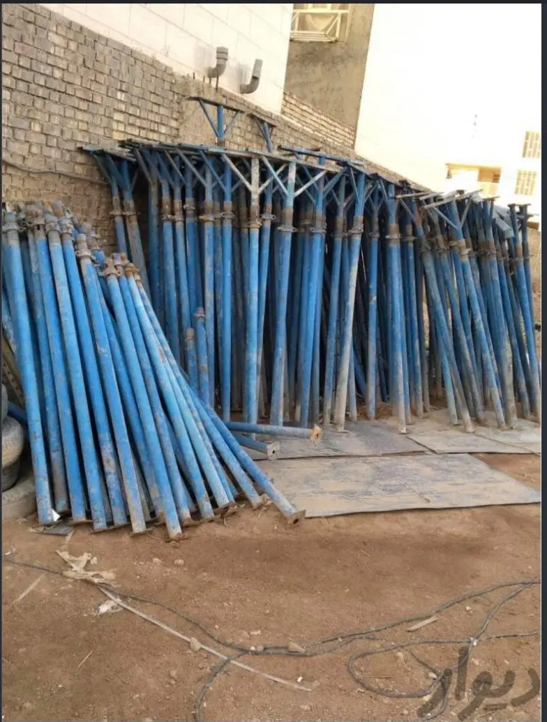 زمین محصور نبش خیابان خورشید