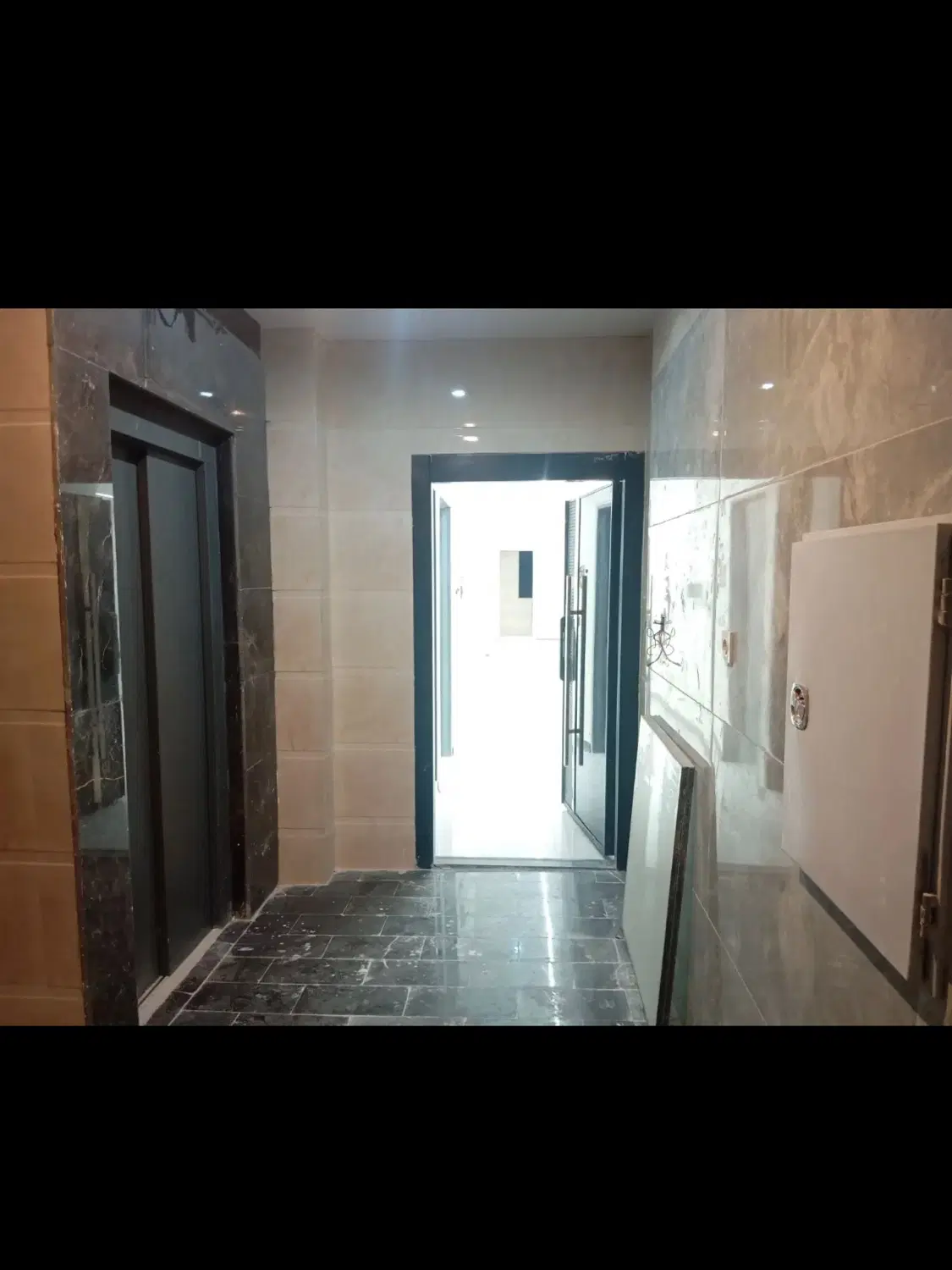 فروش آپارتمان طبقه دوم