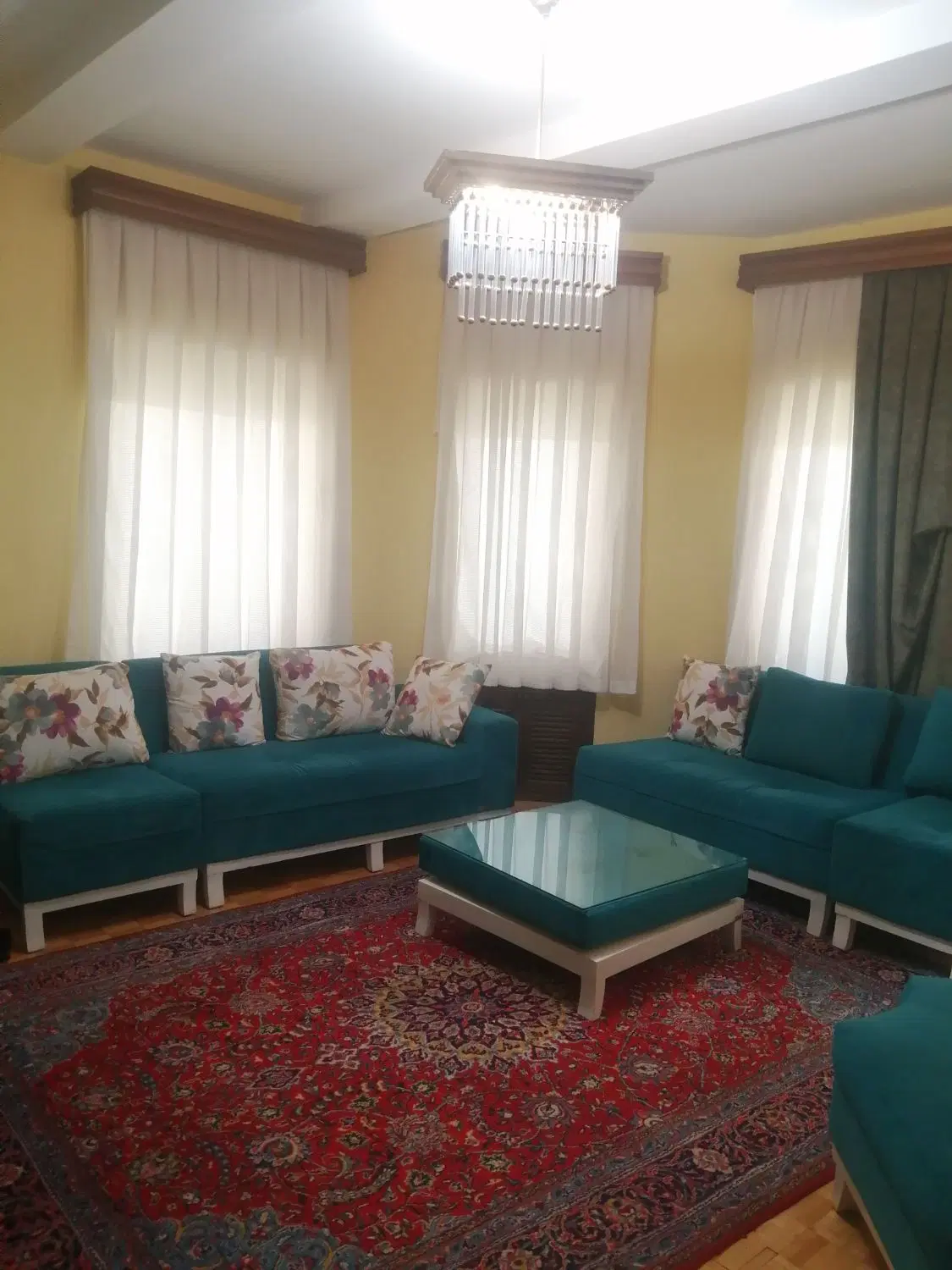 فروش 1 واحد از 3 واحد . کلنگی.  کاج . املاک