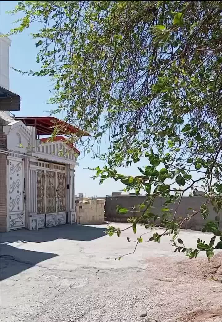 ویلایی بین الحرمین