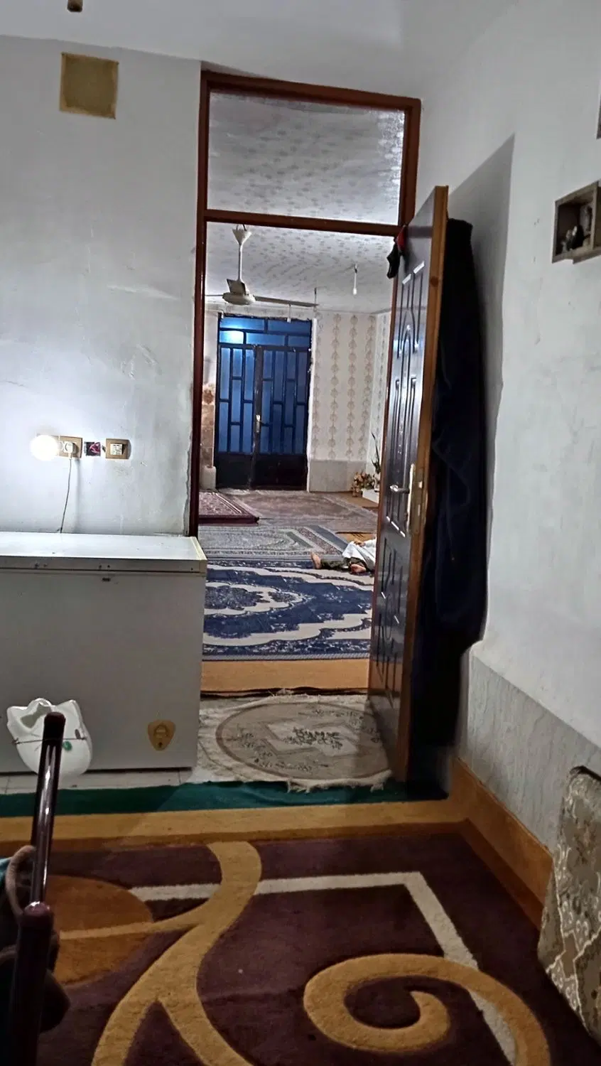 فروش منزل دو طبقه در کمپ یحیی خان با قیمت مناسب