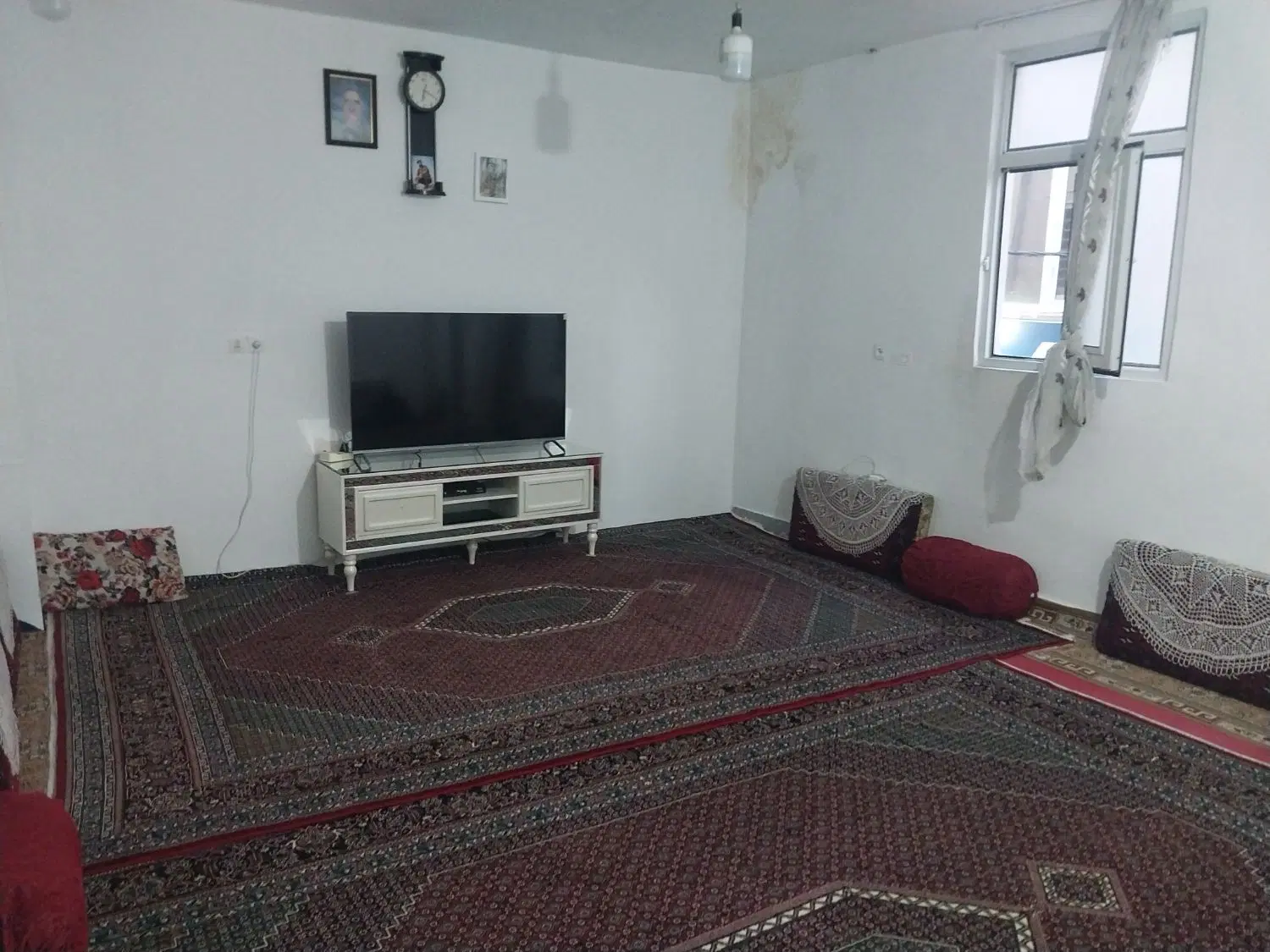 ۷۰ متر دربست بالای مغازه تمیز
