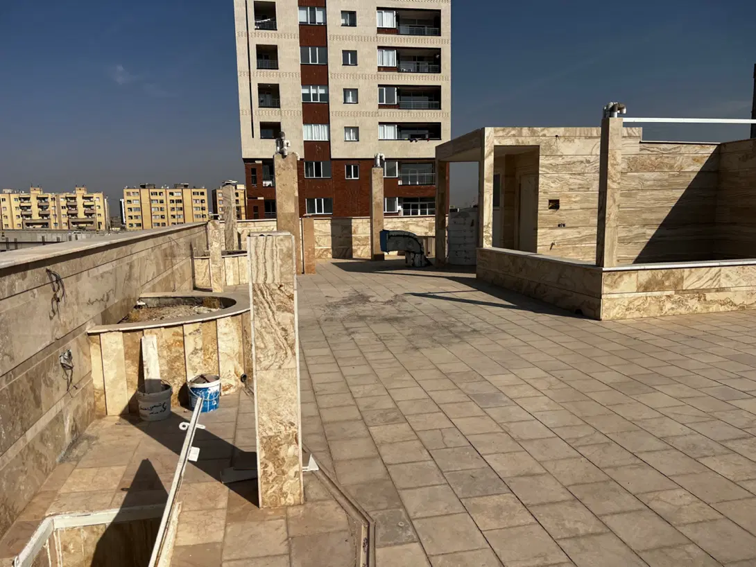 دوبلکس شیک و مرتب حیاط دار