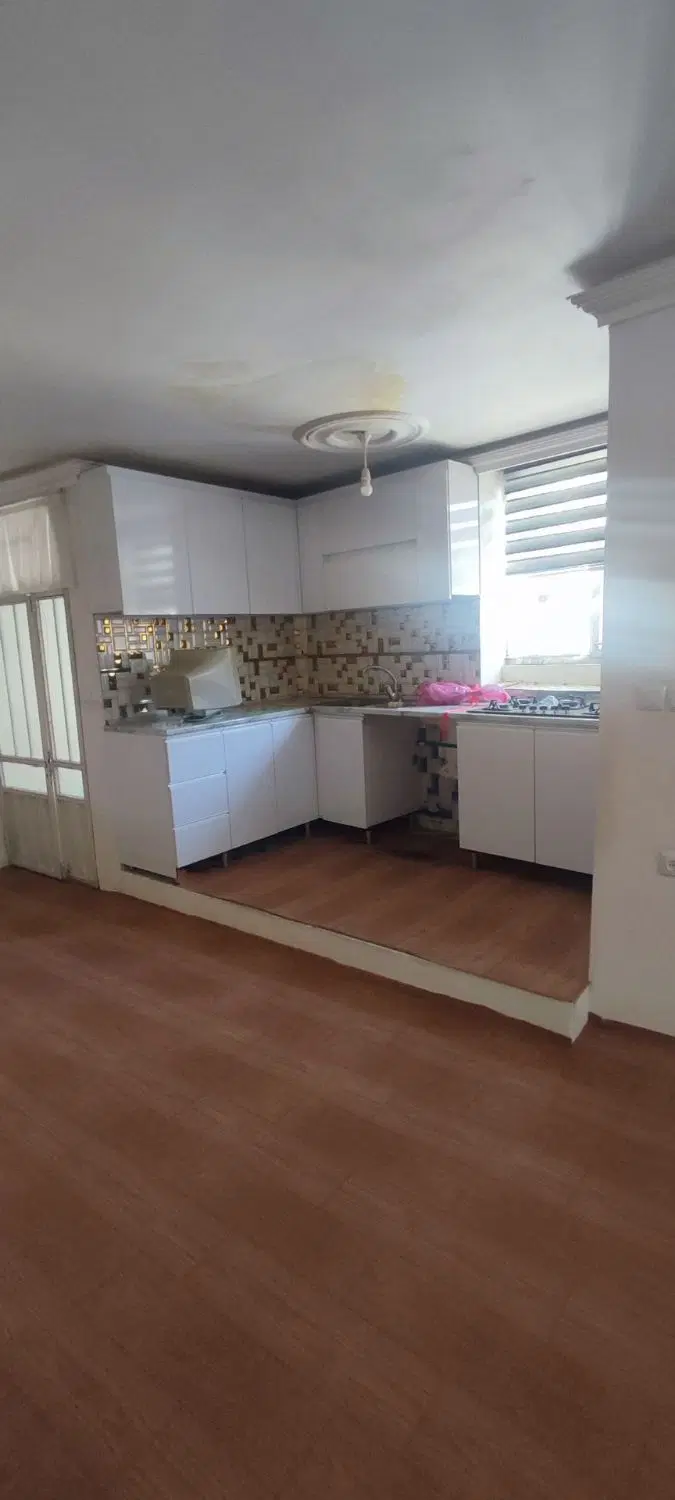 خانه اجاره ای کوچک نقلی