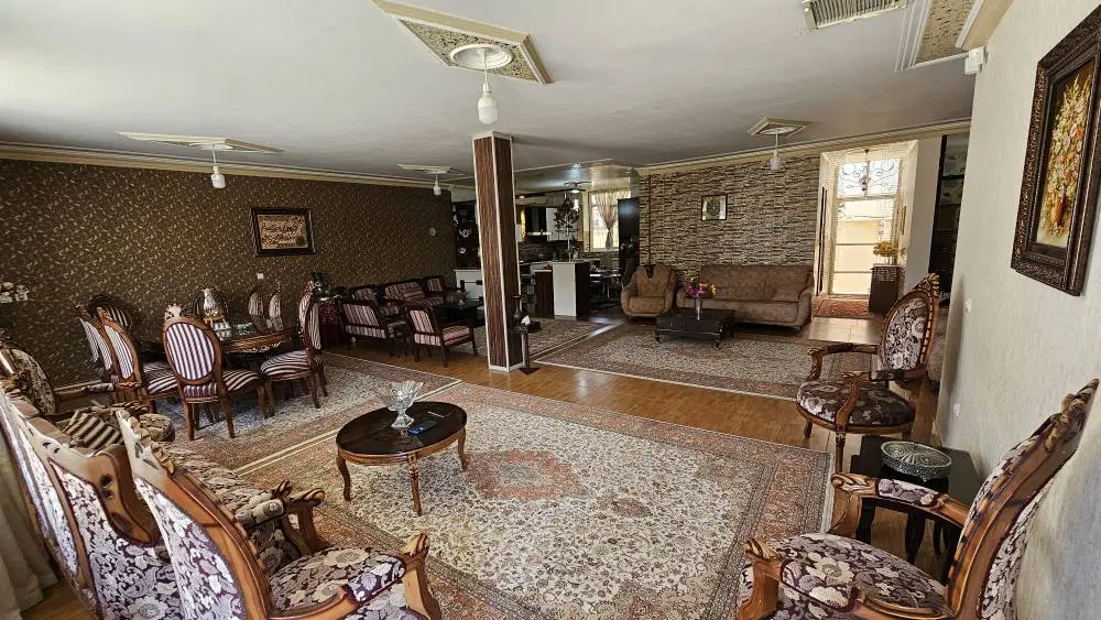 با غ ویلای ۹۵۰متری فول درمجاورت بلوار اصلی کوهسار