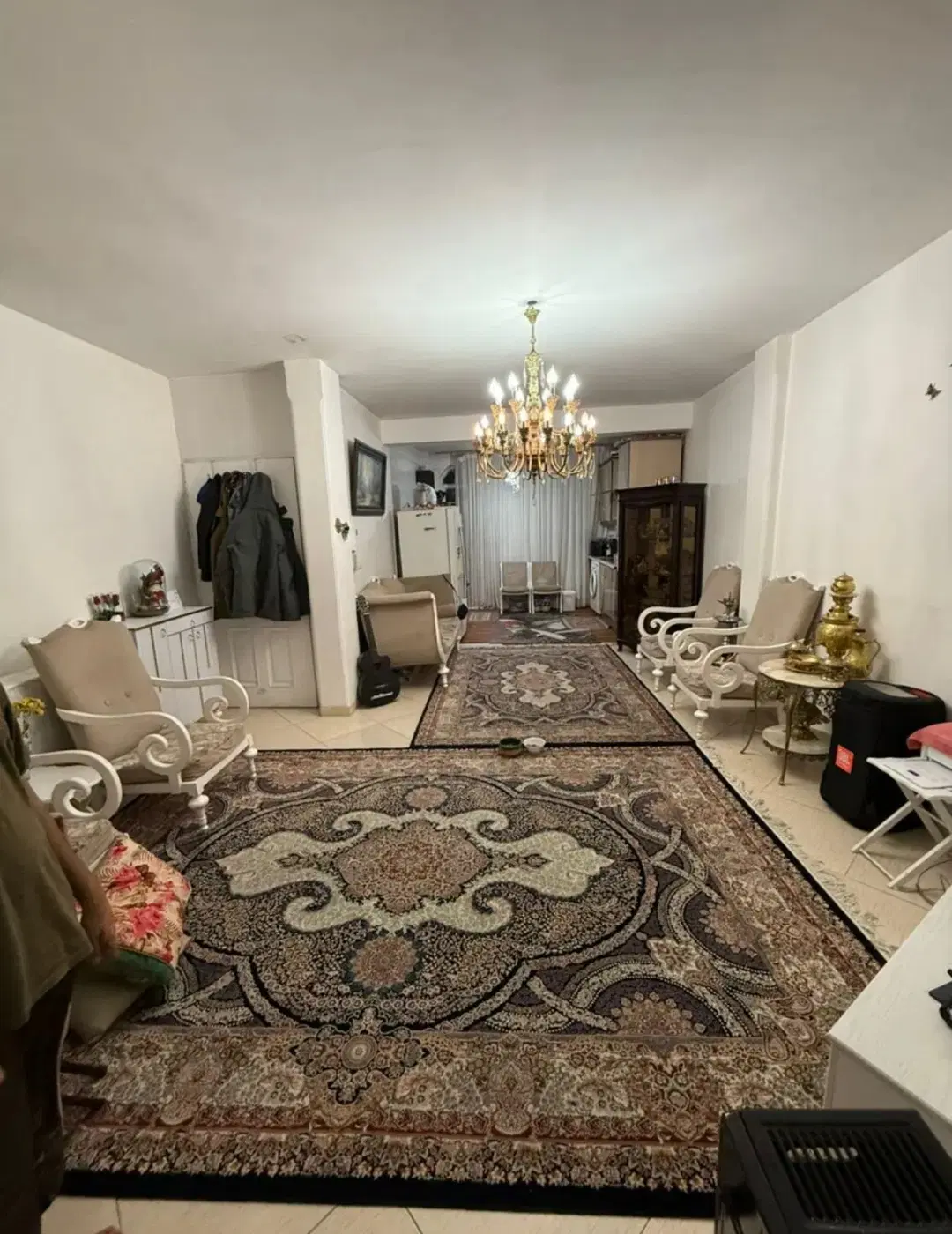 ۷۰متر ۲خواب با پارکینگ