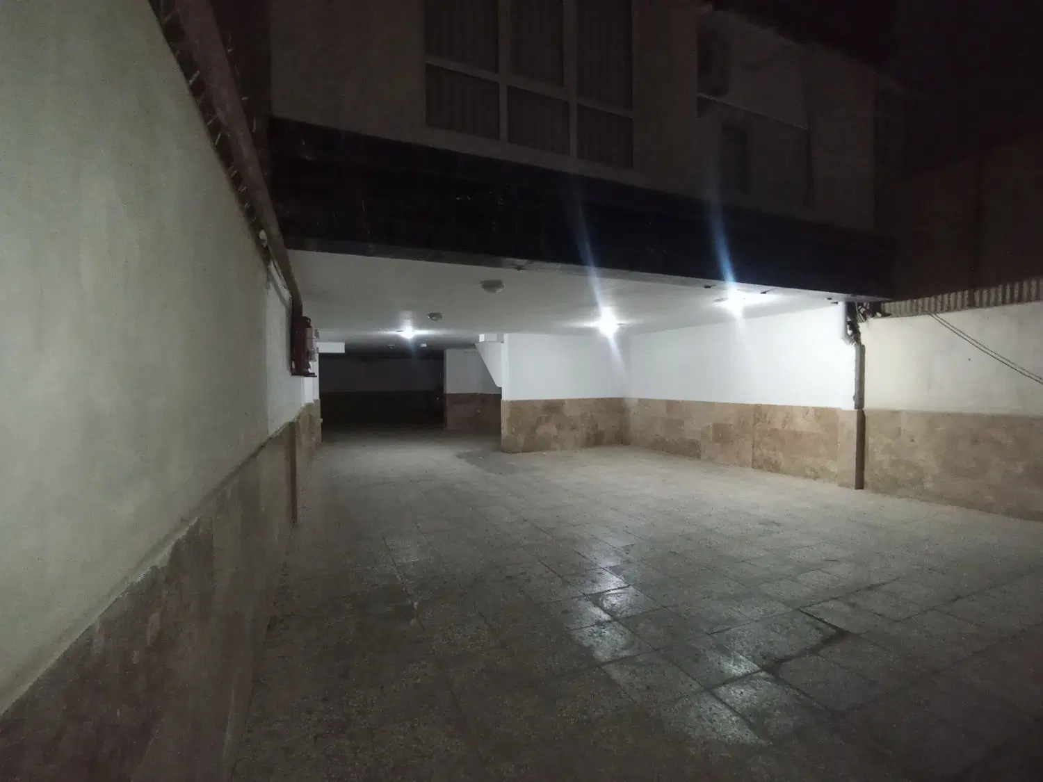 آپارتمان طبرسی جنوبی