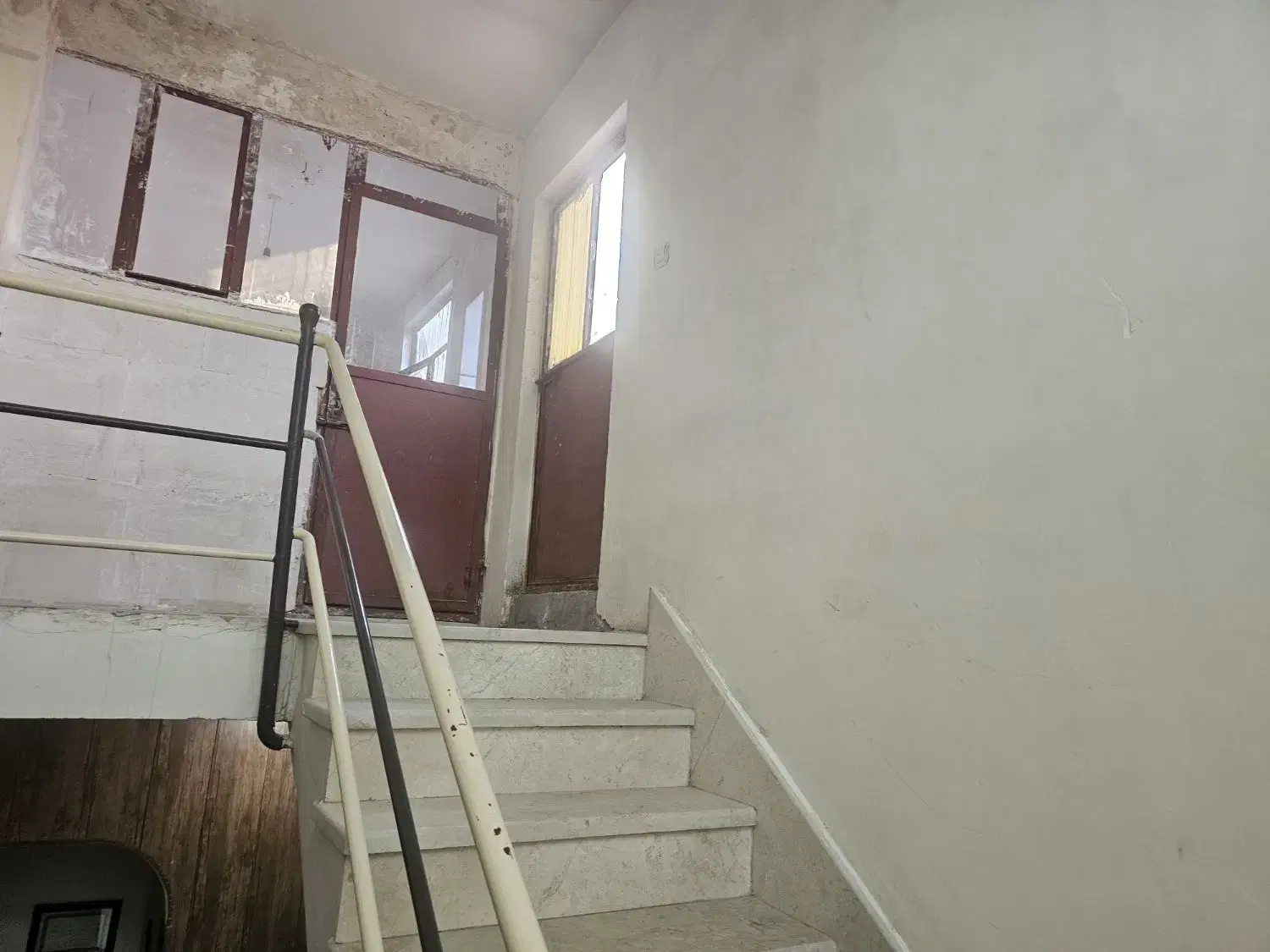 سوییت.سی متری طلاب.معاوضه با پراید