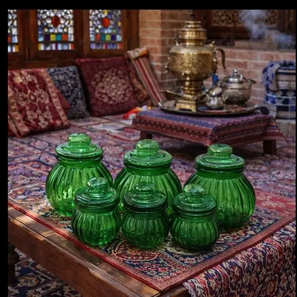 همخانه خانم