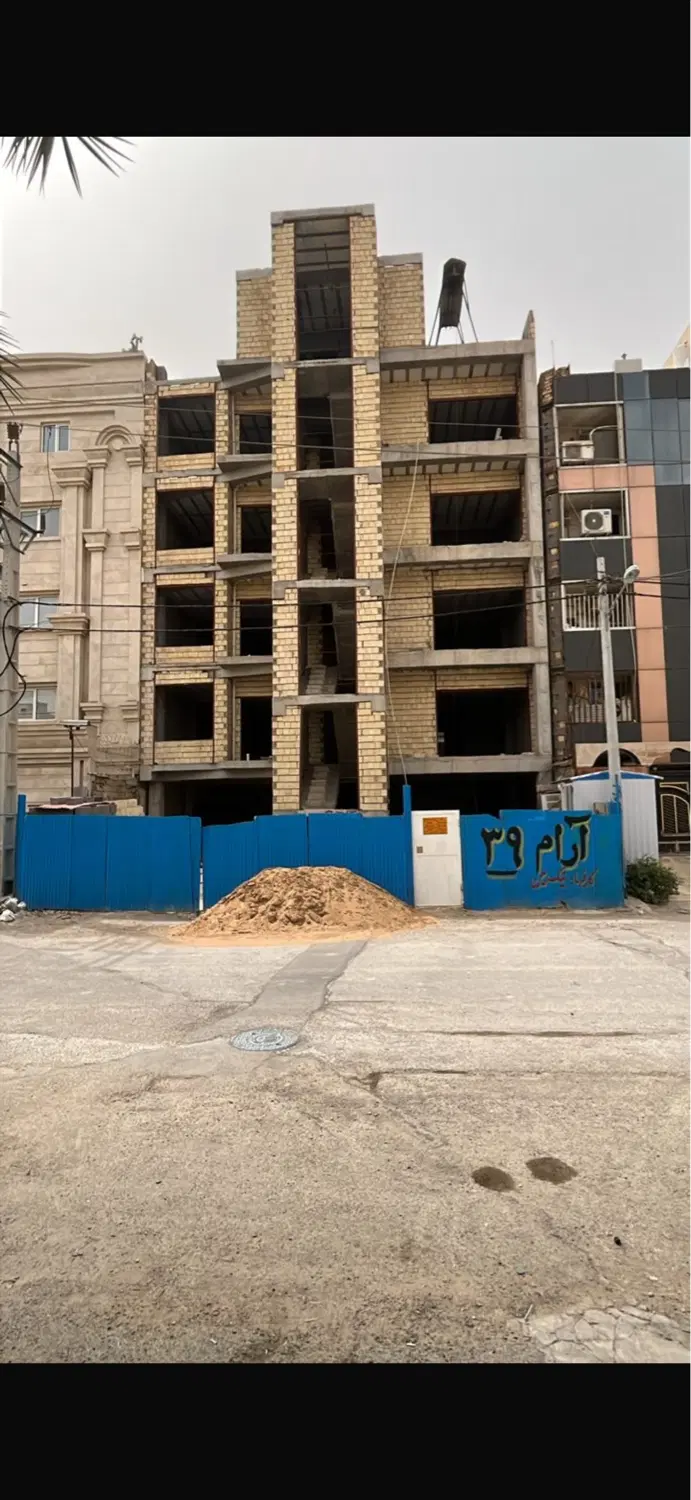 پیش فروش واحد سه خوابه مسکونی آرام ۳۹ فاز ۴
