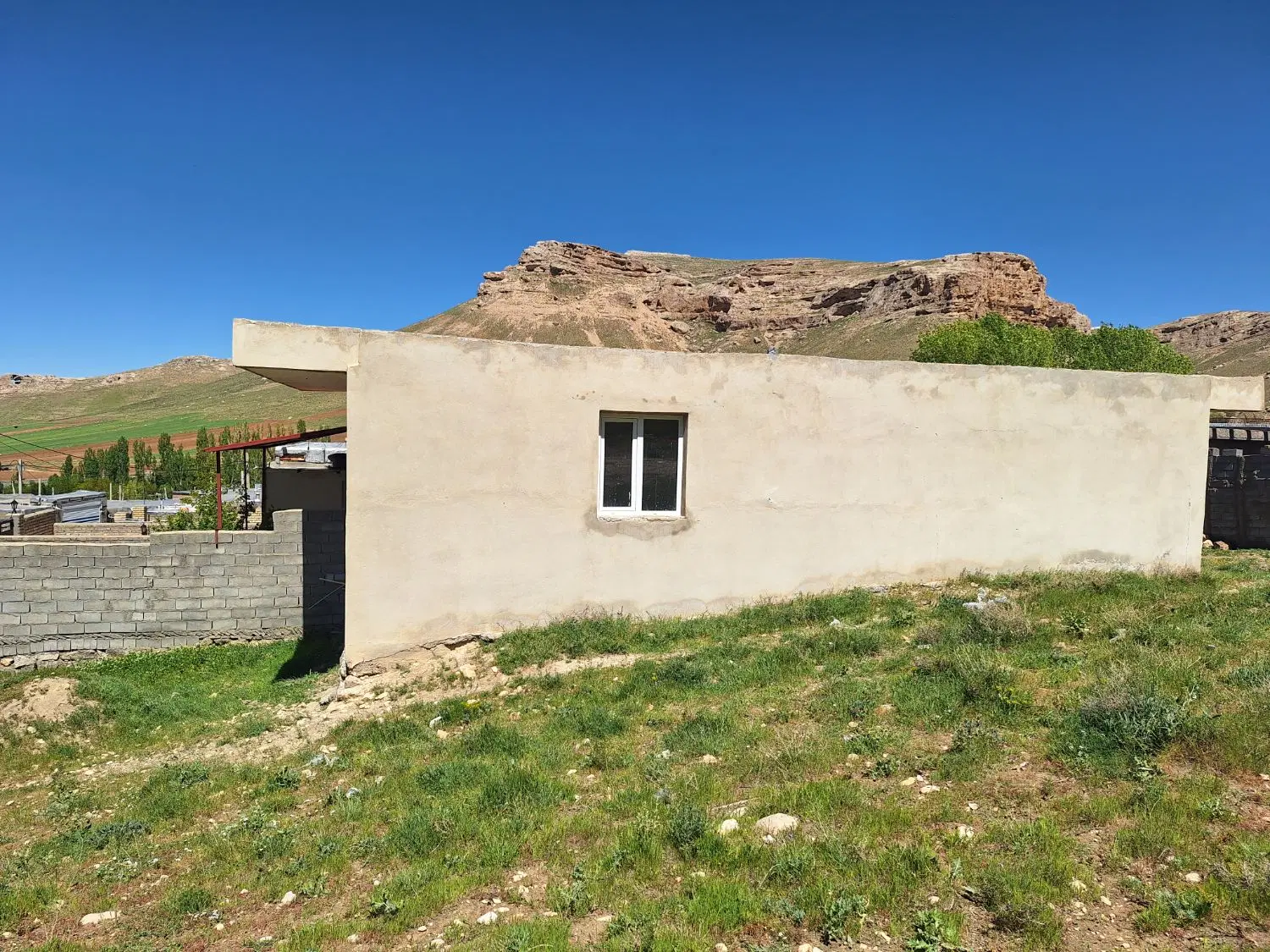 یک واحد منزل ویلایی واقع در روستای چنگیز قلعه