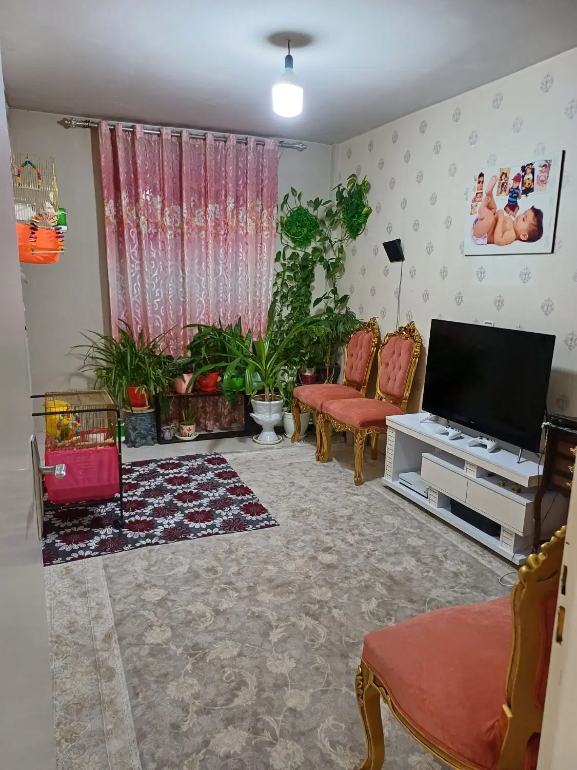 رهن و اجاره واحدمسکونی ۹۳متری دراصلی شاهین ویلا