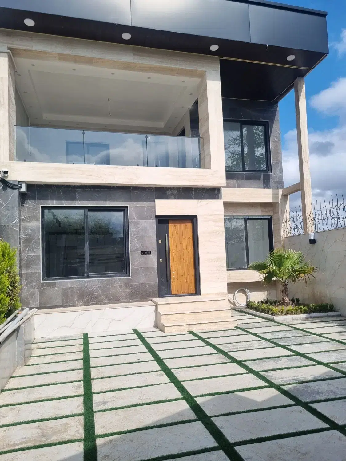 ویلای دوبلکس مدرن