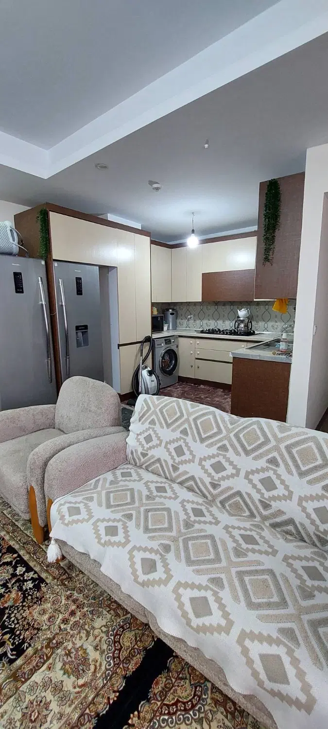 آپارتمان ۱۰۰متری در گرمدره