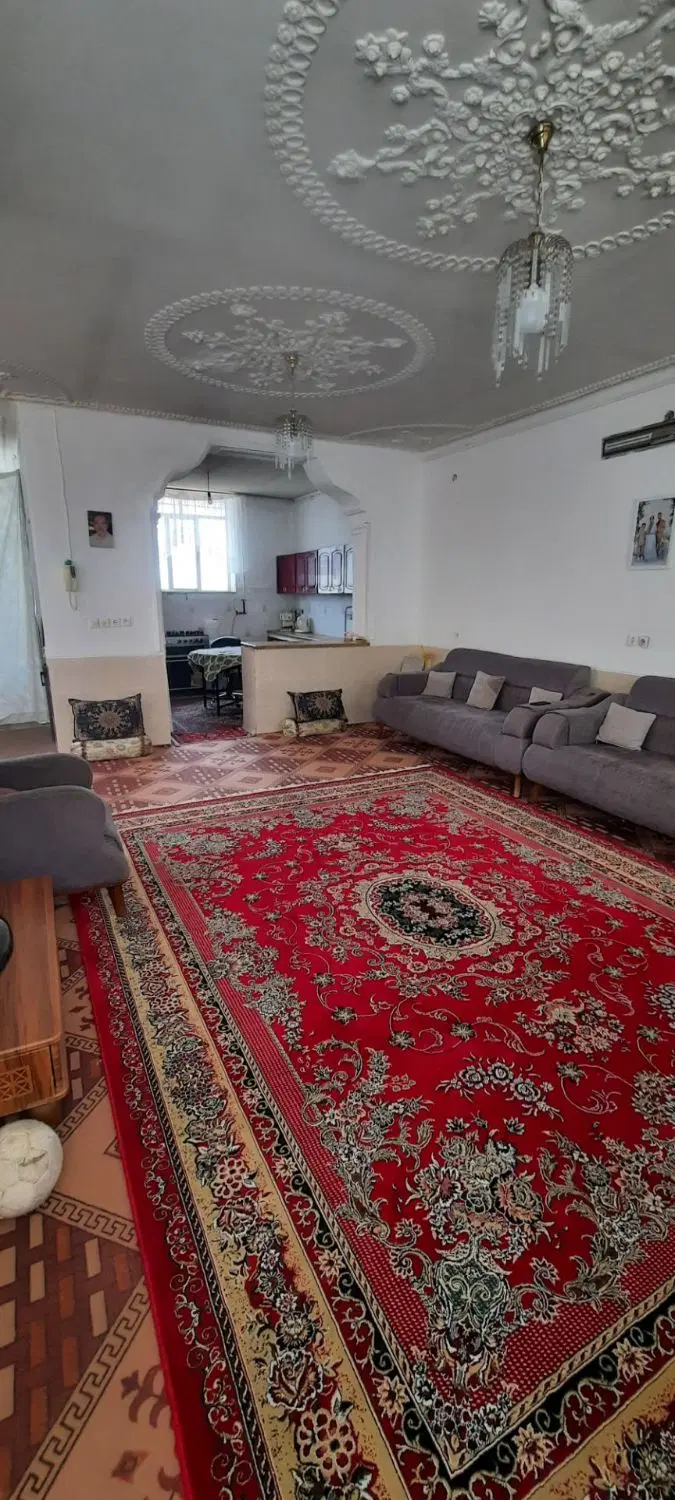 فروش منزل درب از ساختمان بریجستون