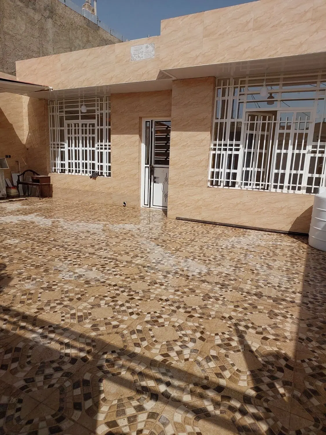 خونه فروشی کتس بس