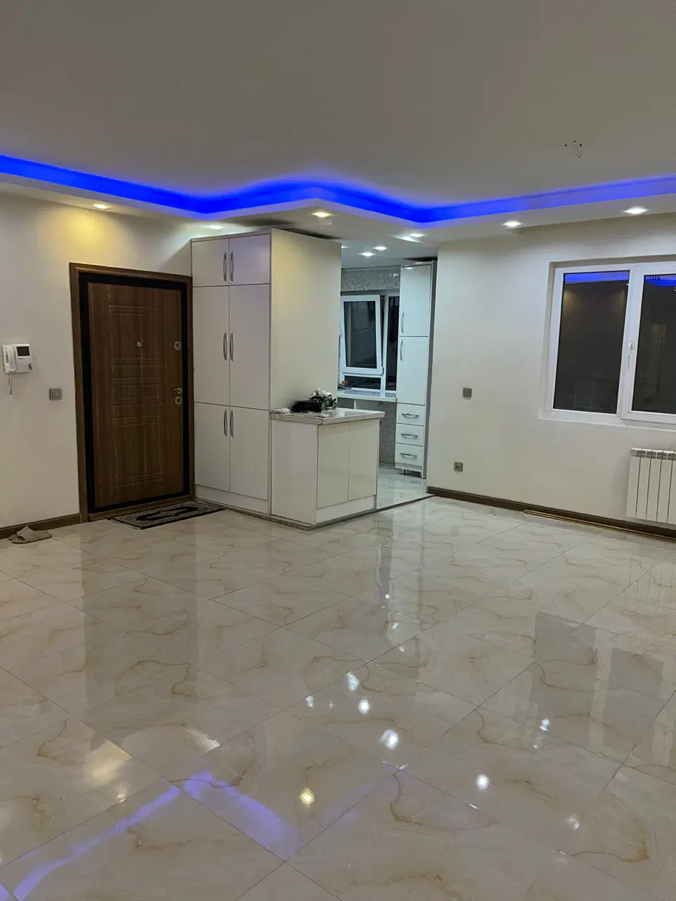 اجاره ای فاز یک دسترسی عالی ۱۰۰ متر فول
