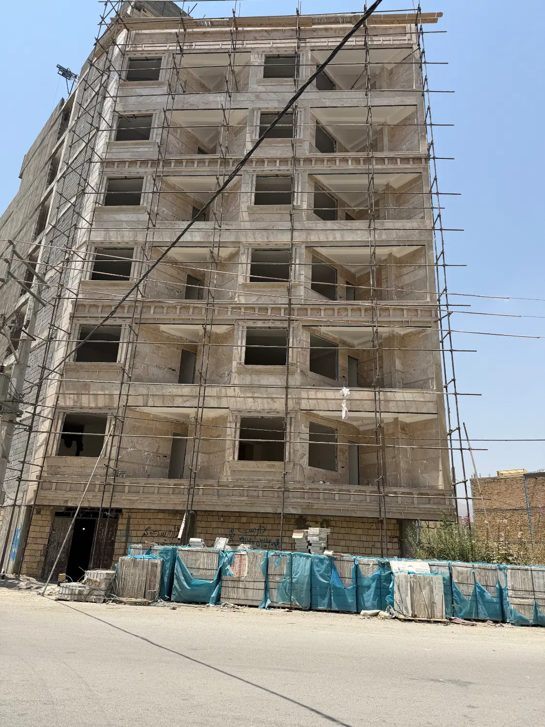 ۹۷ متر نصر شرقی (کانون امام علی)