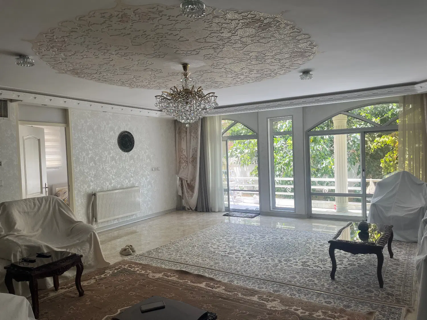 آذر  _ تک واحدی_ سه خوابه_ تاپ لوکیشن