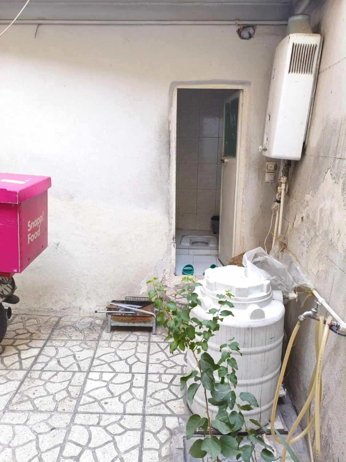 دربستی ۲ طبقه حیاط دار