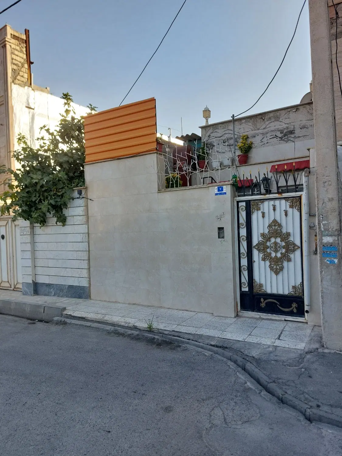 خونه ۵۲متری سنددارعرصه اعیان تمیز اول خیابان پهن