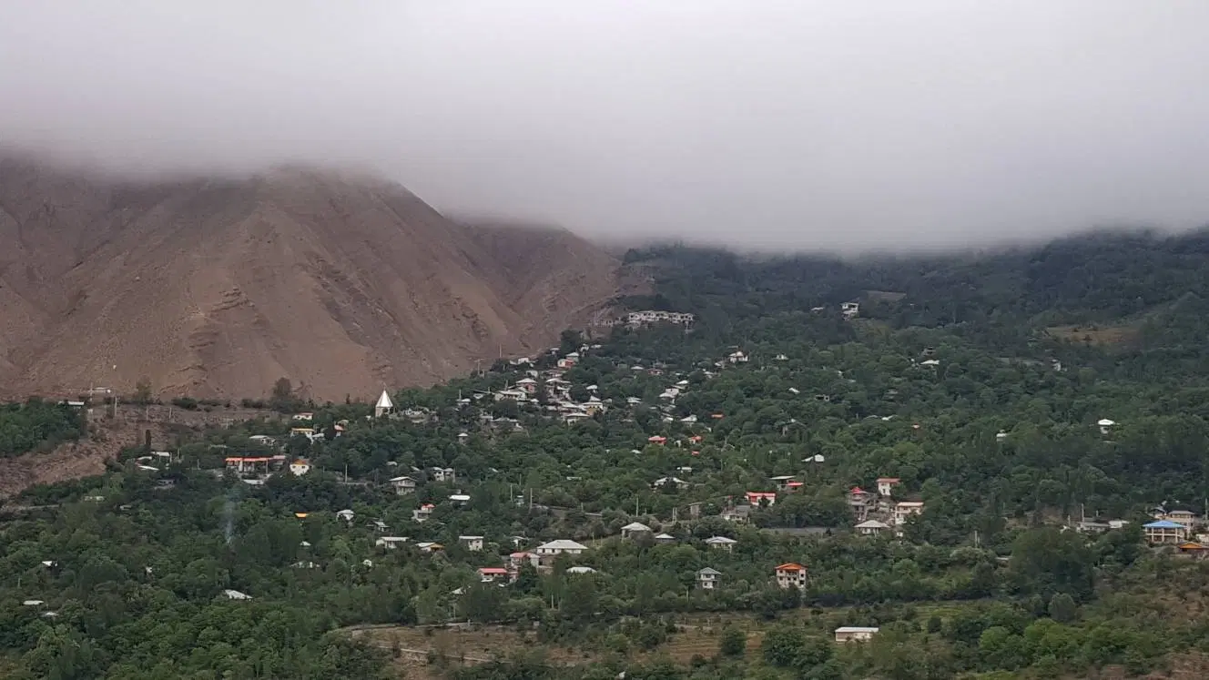 ۱۰۰۰متر زمین کوهستانی لاریجان مازندران