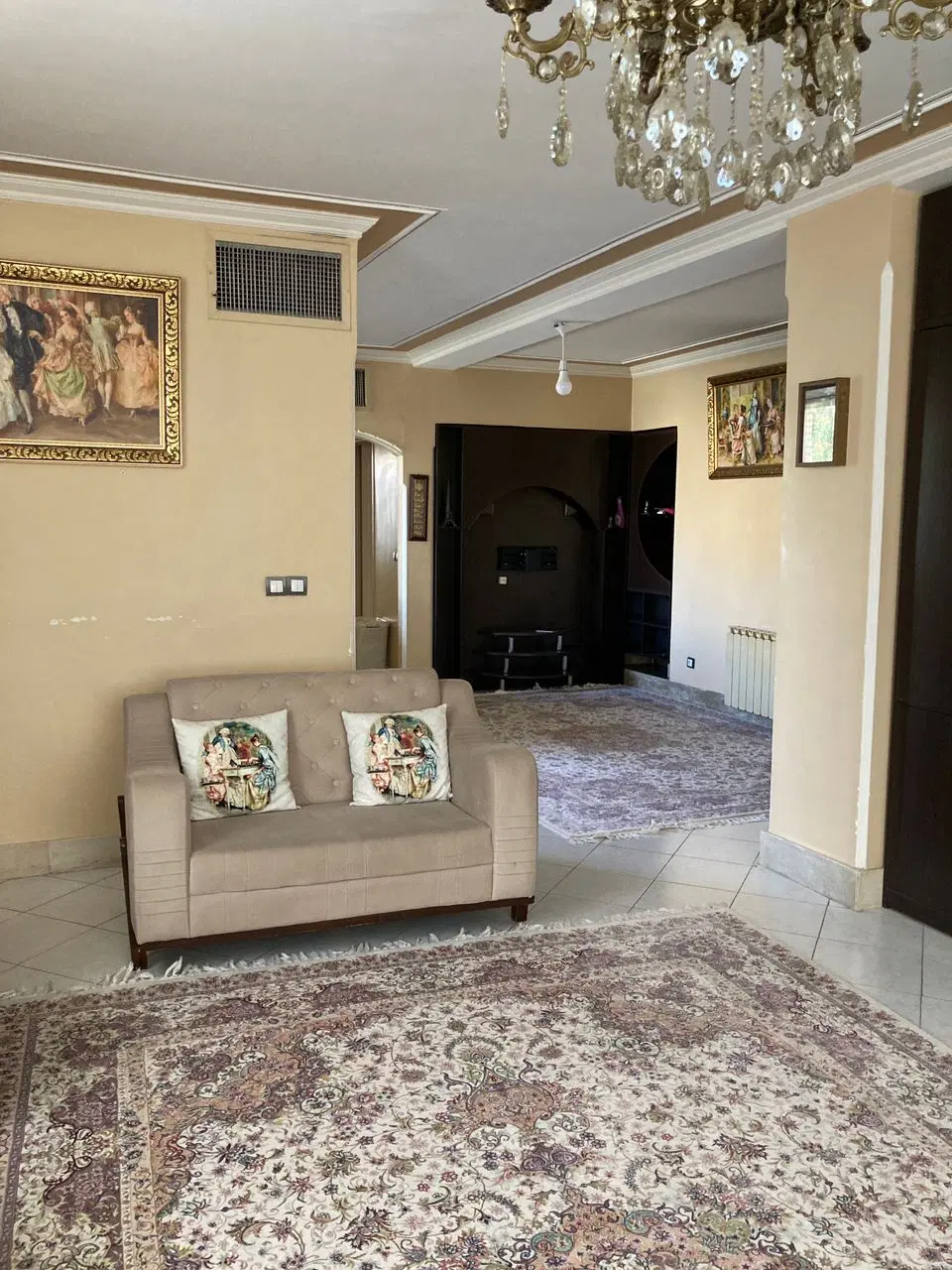 ۱۲۳ متر ۳ خواب ، بهارستان