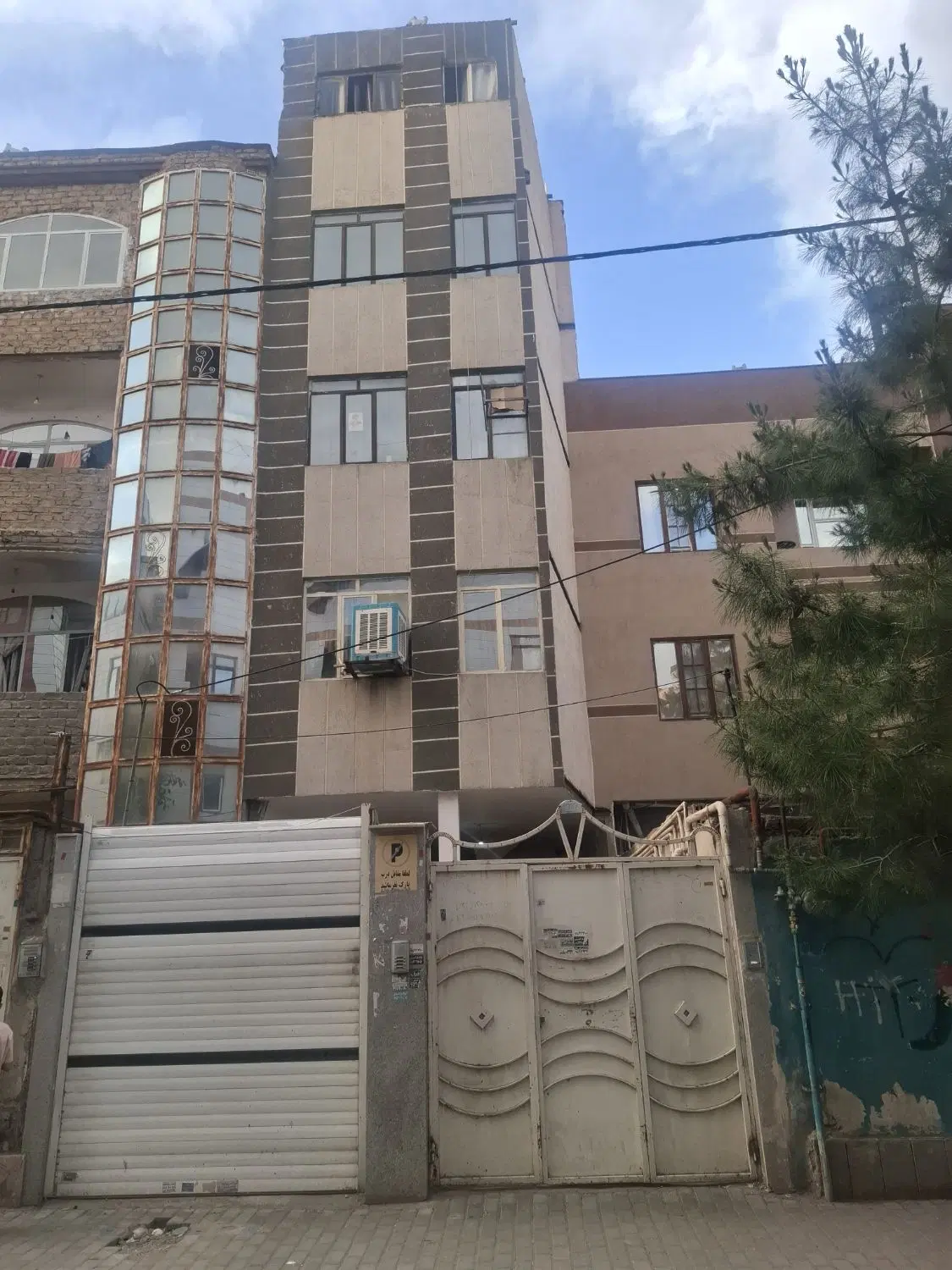 آپارتمان همکف استثنایی (با سابقه تجاری)