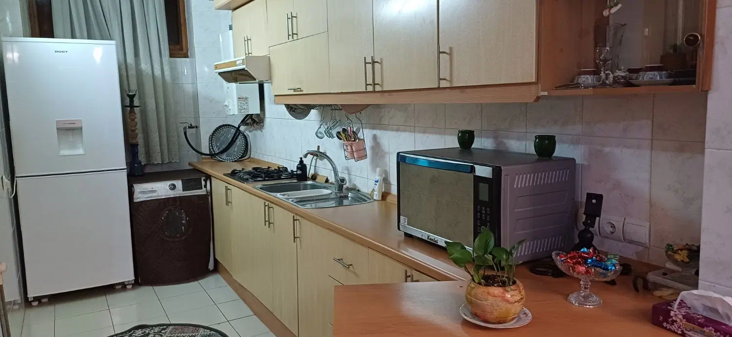 آپارتمان شبه دربستی  نزدیک رودخانه