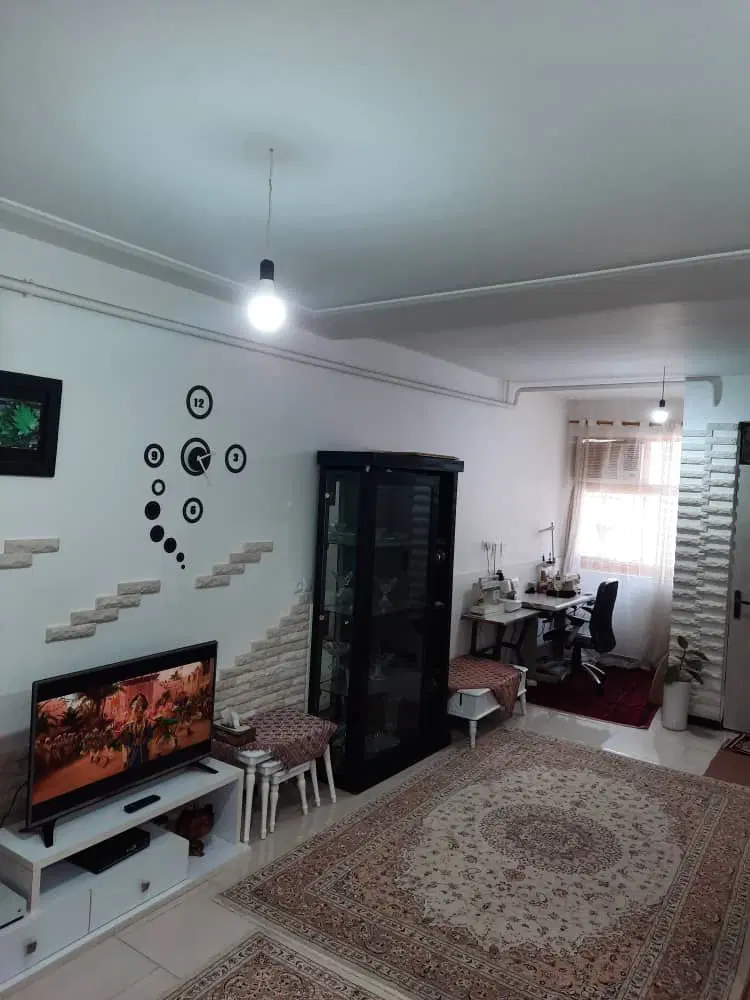 طبقه همکف 60متری در جماران