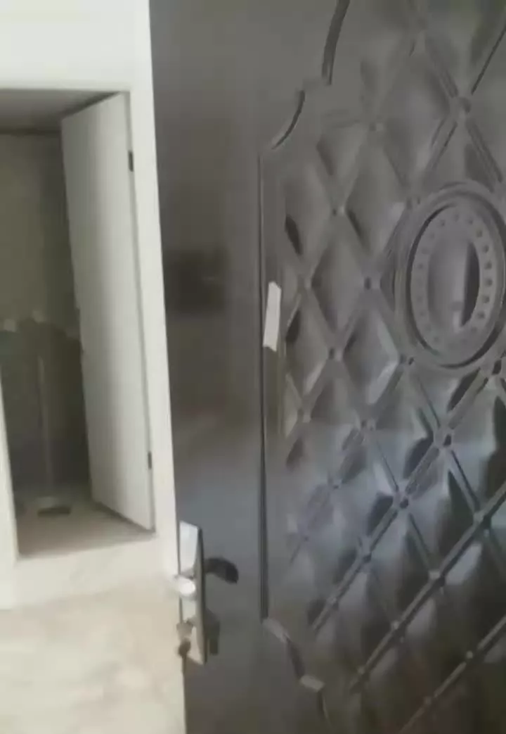 آپارتمان نو ساز