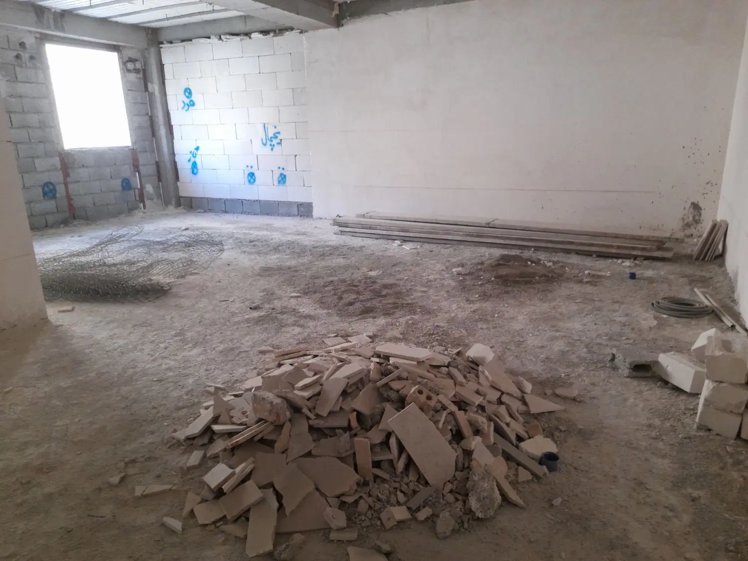 خیابان خوش ۱۰۵ متر تحویل ۵ ماهه