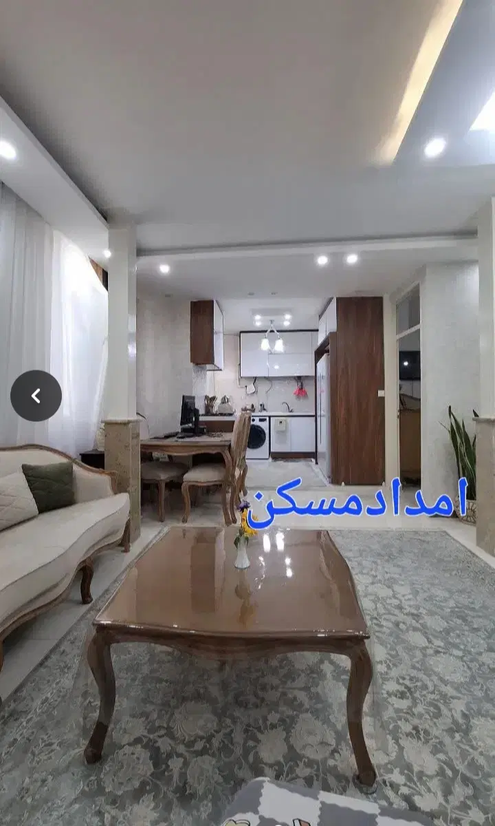 کد ( 168 ) ۷۰ متر طبقه اول روی مغازه