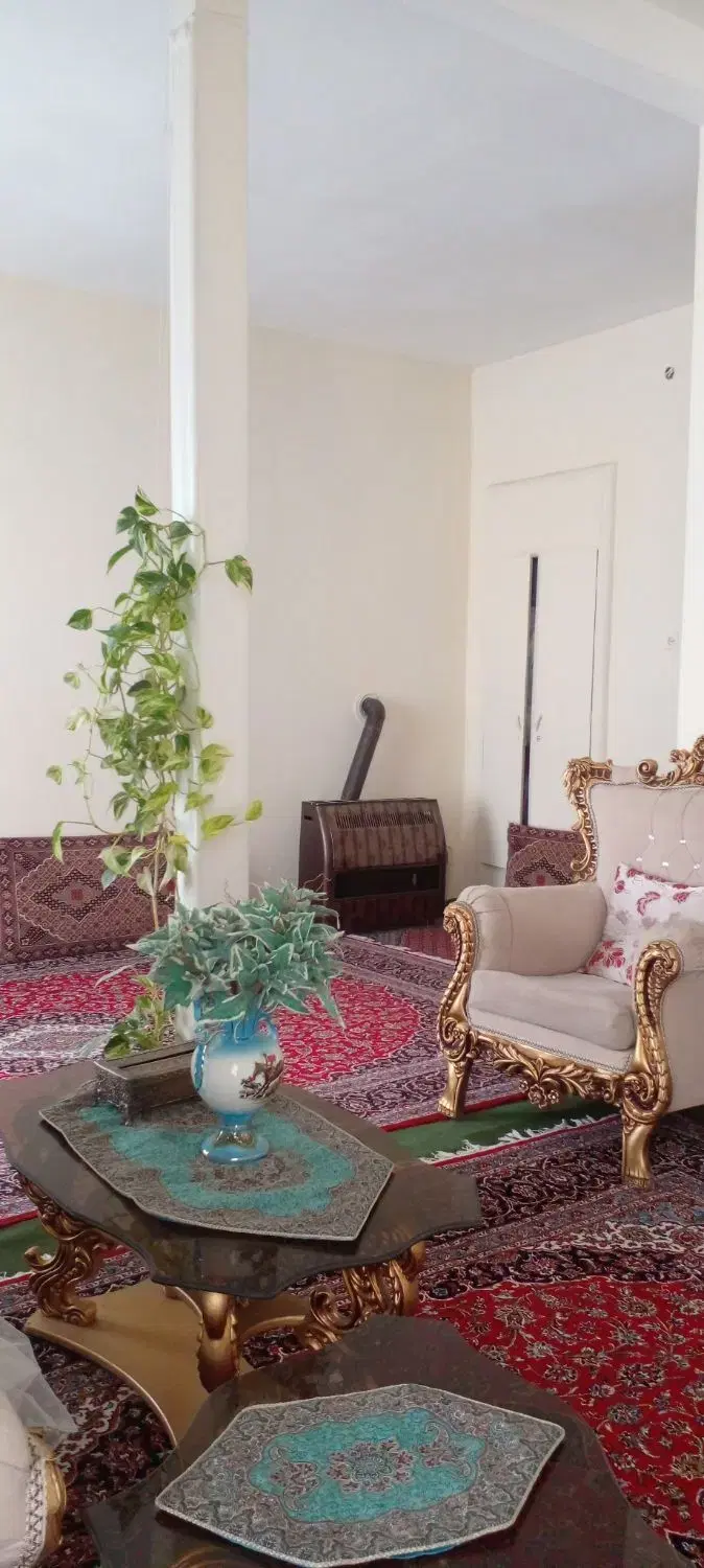 ویلایی۲طبقه۱۸۰متری مطهری غربی سرچشمه