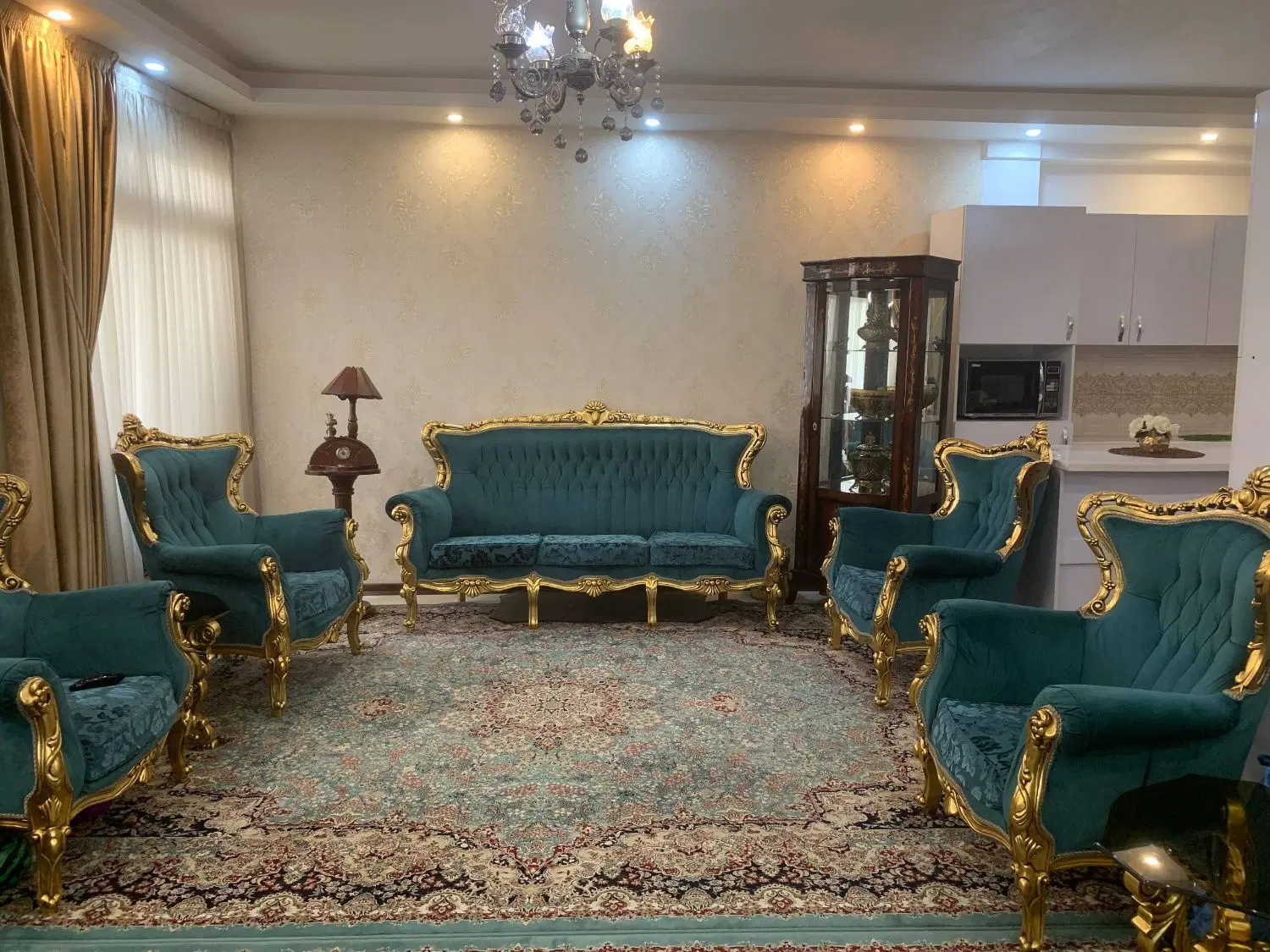 آپارتمان 82 متری