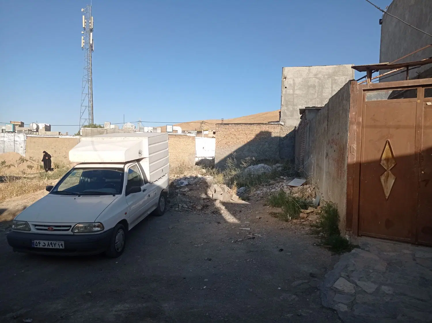زمین مسکونی
