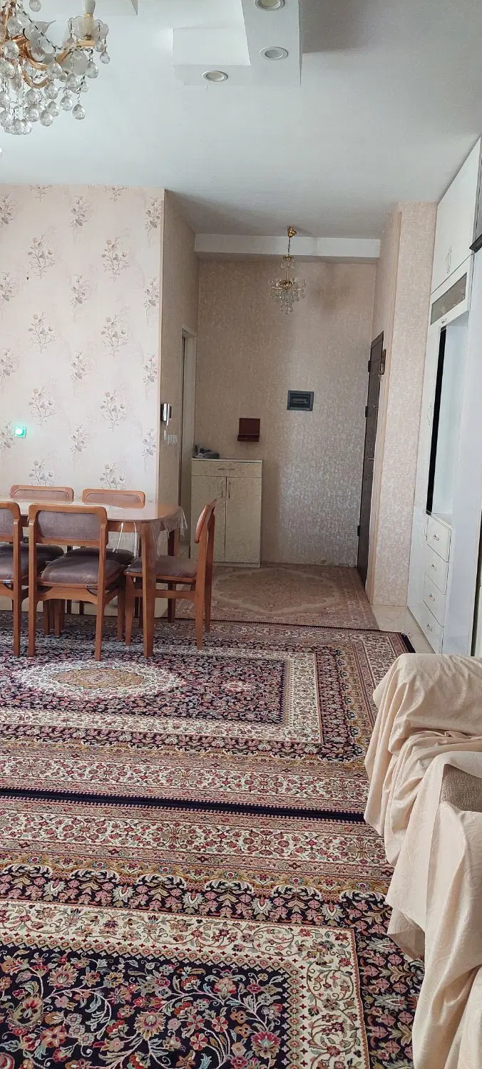 آپارتمان فروشی برخیابان خیام
