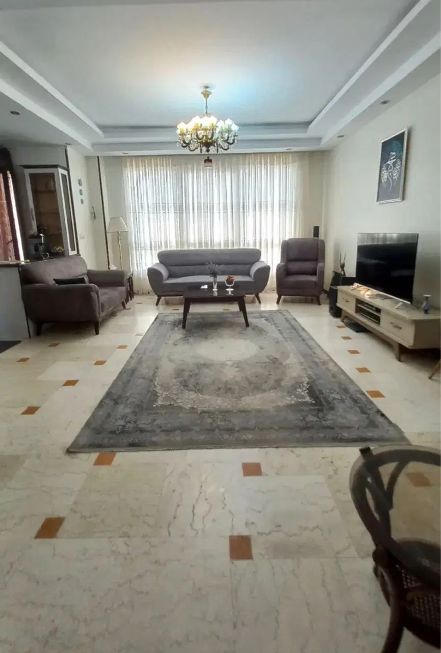 آپارتمان ۸۲_۵ متری