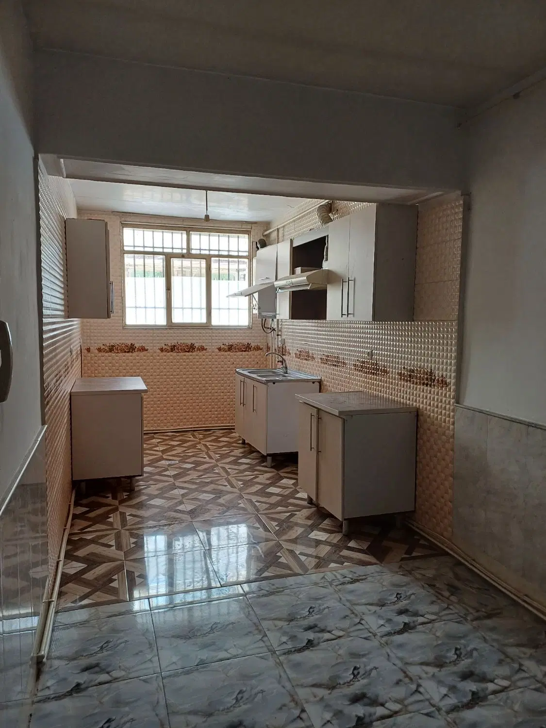 اجاره‌منزل‌مسکونی‌ویلایی‌دربست‌کامل