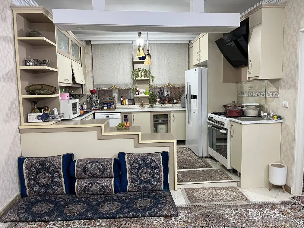 ملک ۷۰ متری خوش نقشه